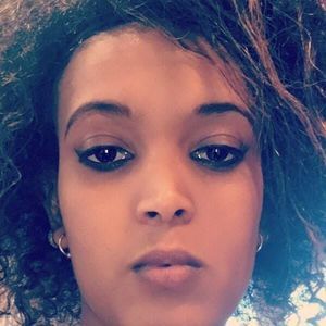 Meet your Posher, Helen